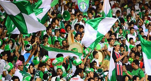 خاص .. مقر الاهلي تحول لـ «خلية نحل» جماهيرية بحثا عن تذاكر النهائي
